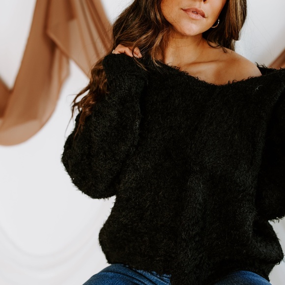 Free People Sweaters - FREE PEOPLE SUPER SOFT V NECK SWEATER NWT